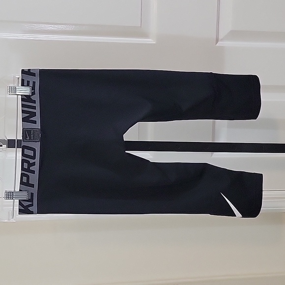 Boys Nike Pro 3/4 Compression Tights - Picture 3 of 7